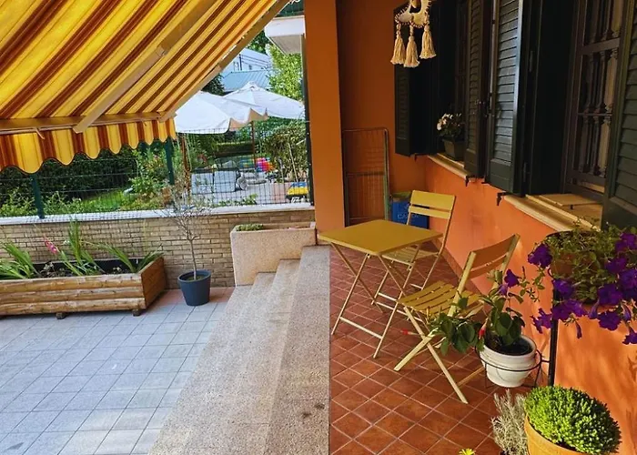 Olivo - With Garden 카시날보